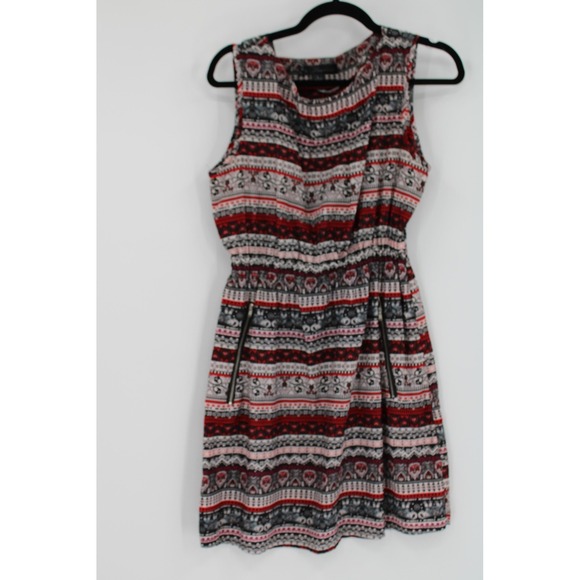 feathers Dresses & Skirts - Feathers Dress Womens Large Boho Geometric Sleeveless Zip Pockets